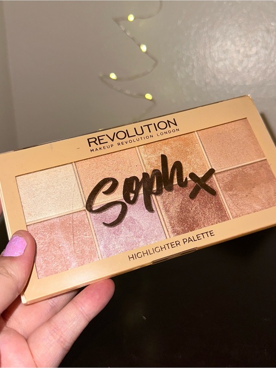 Makeup Revolution Other - Makeup Revolution Sophx Highlighter Palette - Rose Gold Champagne